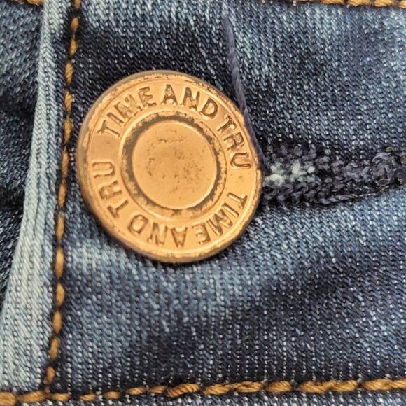 Time & Tru Women's Jeans Size 14 Petite Medium Wash Blue Denim 32x26 - Picture 7 of 9
